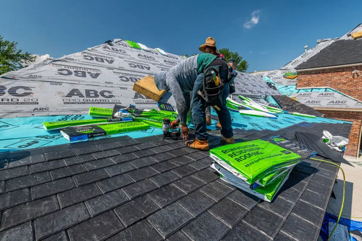 Emergency Tarping in Pomona, CA